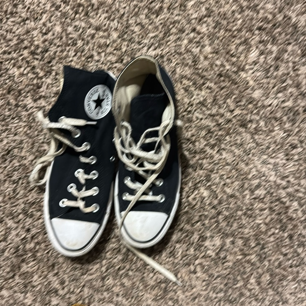 Women’s sneakers
